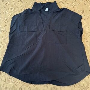 Old Navy Women's Black Button Down Shirt